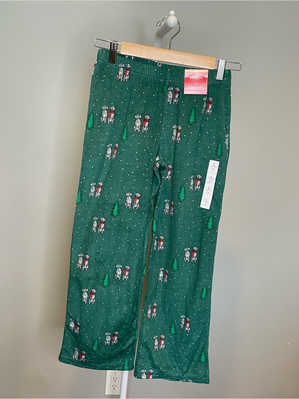 Wondershop Green Kids Holiday Pajama Pants with Snowman & Tree Print